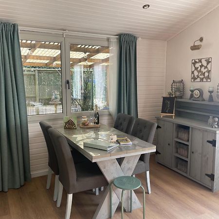 Chalet Sint-Hubertus Zutendaal Dış mekan fotoğraf