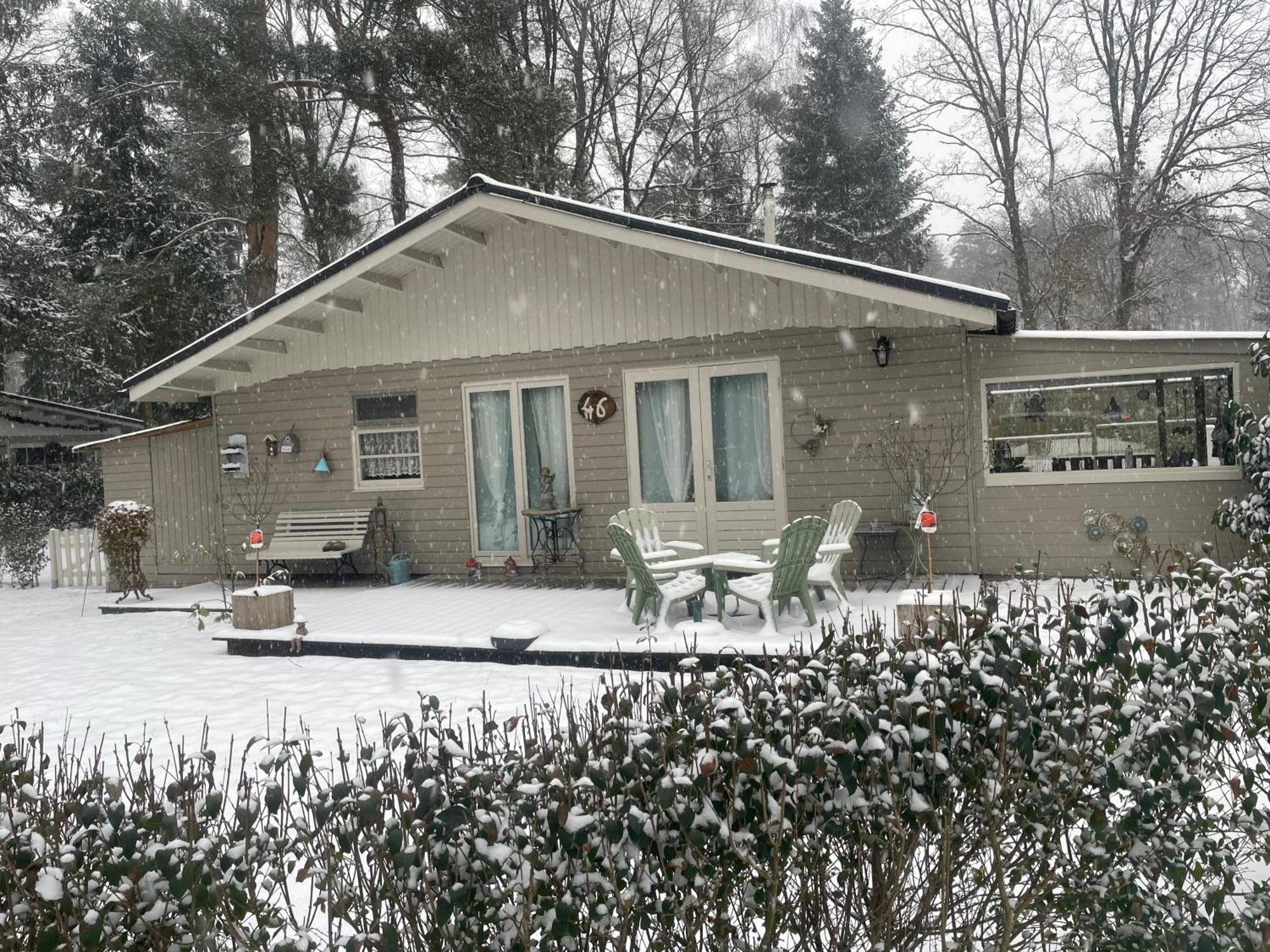 Chalet Sint-Hubertus Zutendaal Dış mekan fotoğraf
