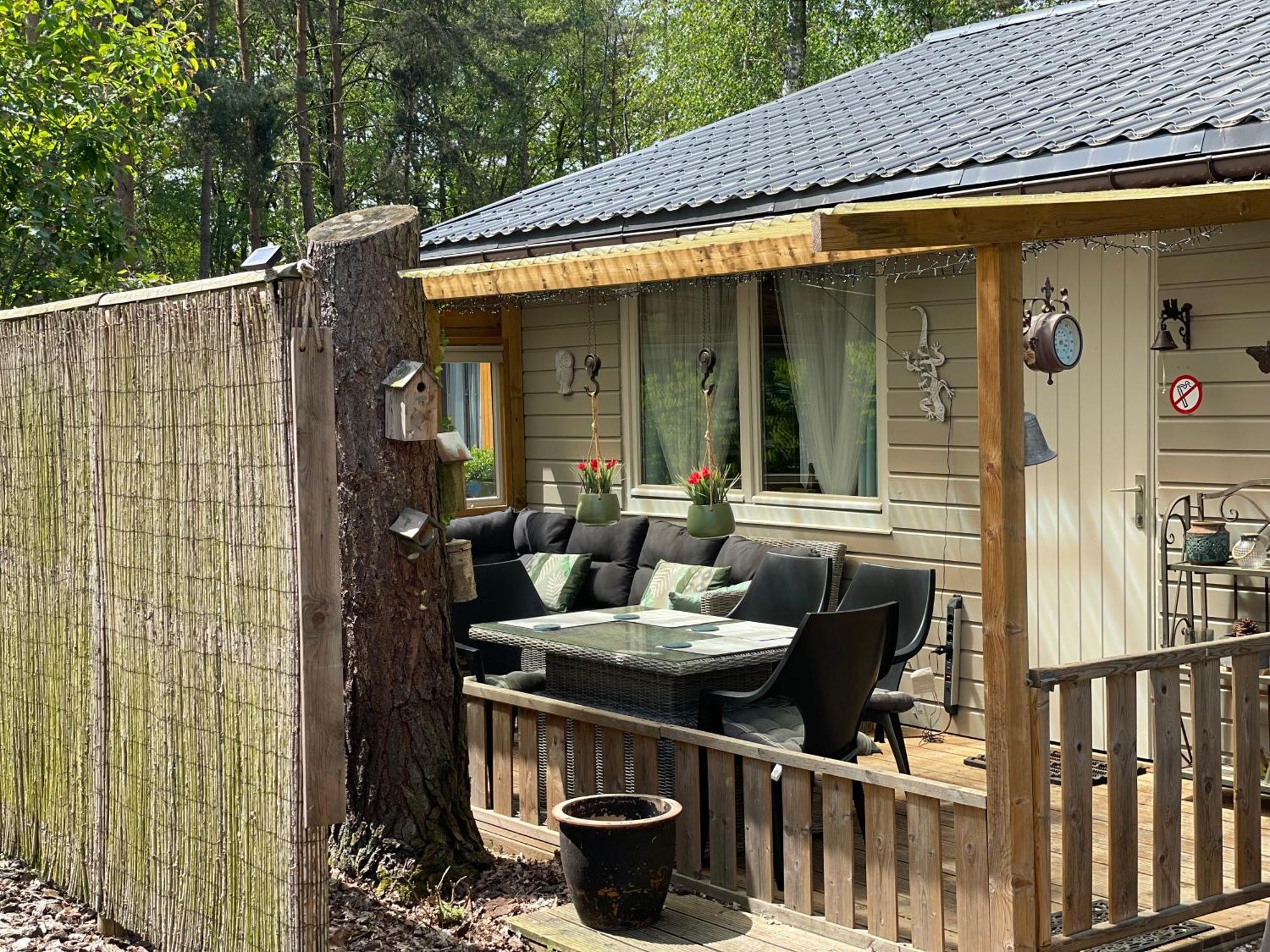 Chalet Sint-Hubertus Zutendaal Dış mekan fotoğraf